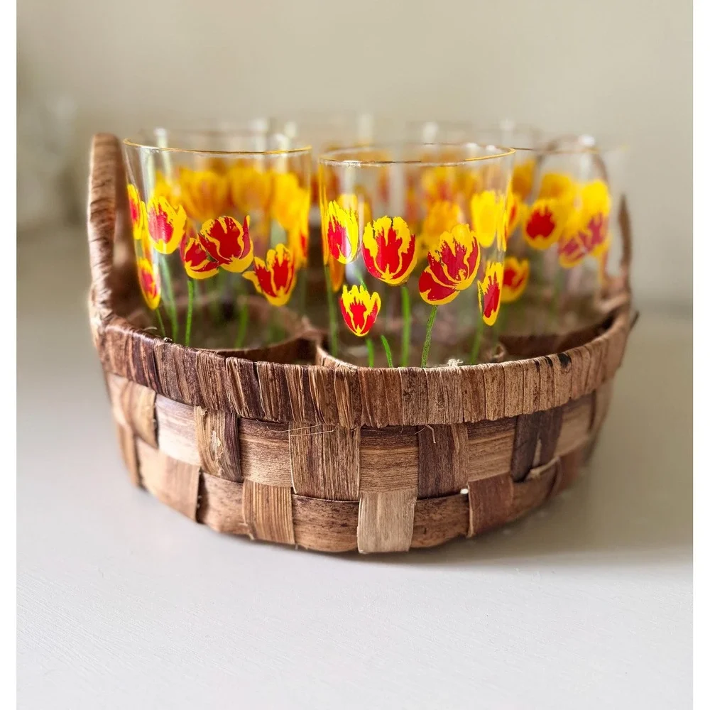 Jane Lynn Tulip Juice Glasses Set | MCM Retro Floral Tumblers, Woven Caddy